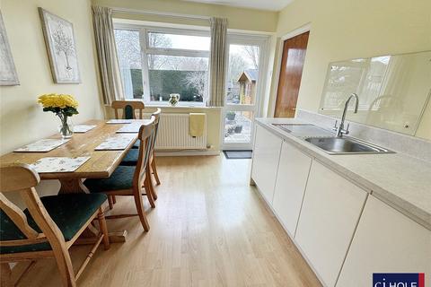 10 Billbrook Road, Hucclecote, Gloucester, GL3 3QS