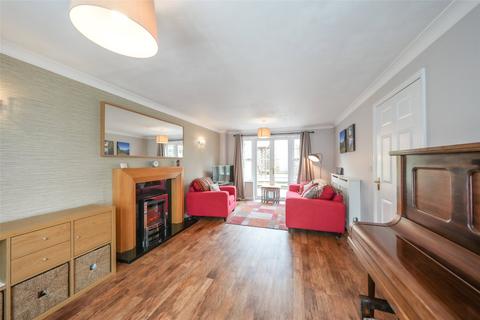 26 Bewicke View, Birtley, Chester Le Street, DH3 1RU