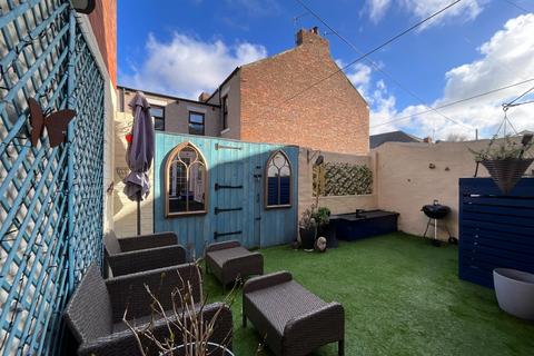 4 bedroom terraced house for sale, Bede Burn Road, Jarrow, Tyne and Wear, NE32