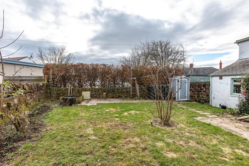 2 Alpine Crescent Thornhill 43.JPG