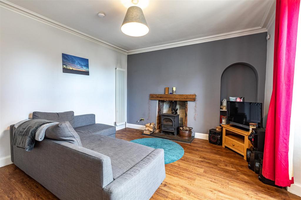 2 Alpine Crescent Thornhill 13.JPG