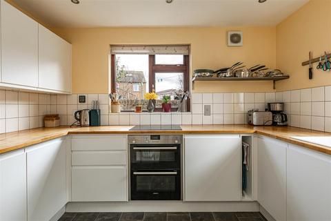2 Alpine Place, Thornhill, DG3 5NP