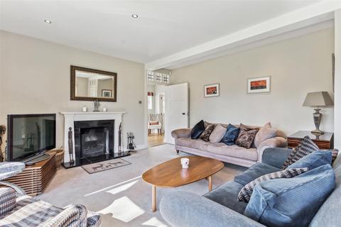 undefined, Shootersway, Berkhamsted, HP4