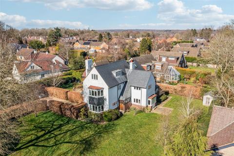 undefined, Shootersway, Berkhamsted, HP4