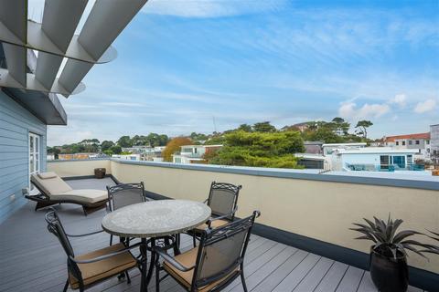 2 bedroom flat for sale, 33 Shore Road, Poole