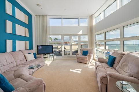 2 bedroom flat for sale, 33 Shore Road, Poole