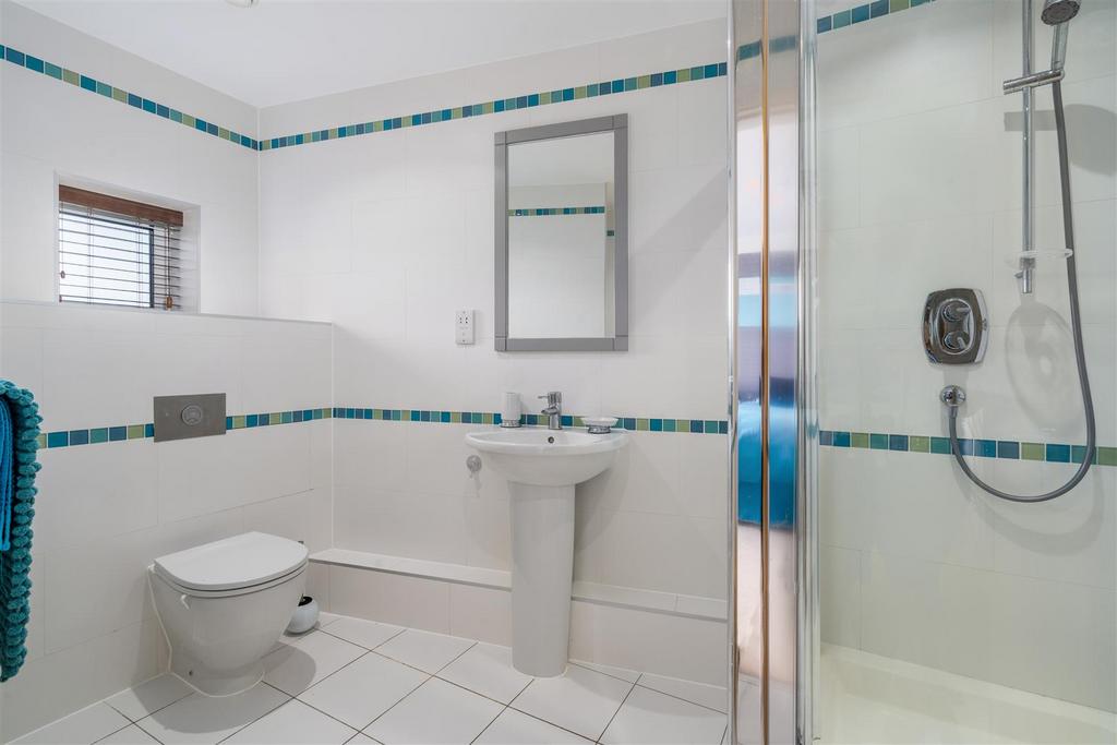 Flat 8 325675 13.jpg