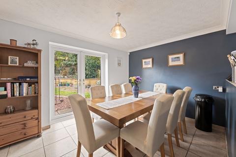 51 Belton Grove, Grantham, NG31 9HH