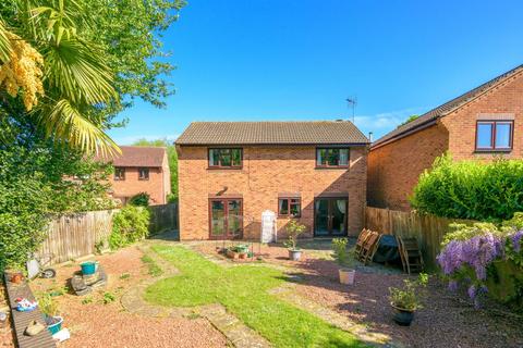 51 Belton Grove, Grantham, NG31 9HH