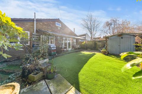 4 bedroom detached bungalow for sale, Cranham Avenue, Lowton, WA3