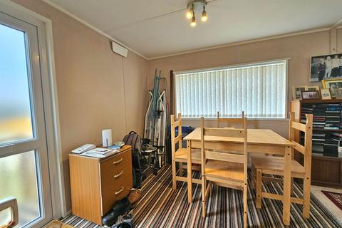 2 bedroom bungalow for sale, The Drive, Newhaven