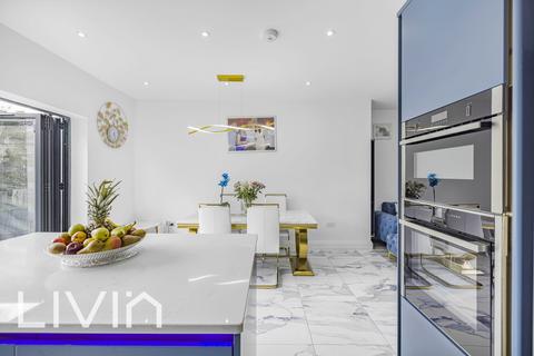 58 Strathyre Avenue, London, SW16 4RG