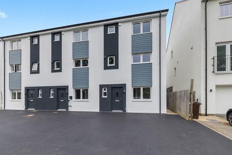 4 bedroom terraced house for sale, Chaucer Gardens, Plymouth PL5
