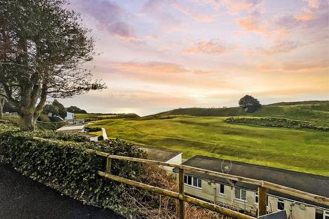 2 bedroom bungalow for sale, Madeira Road, Ventnor, Isle of Wight