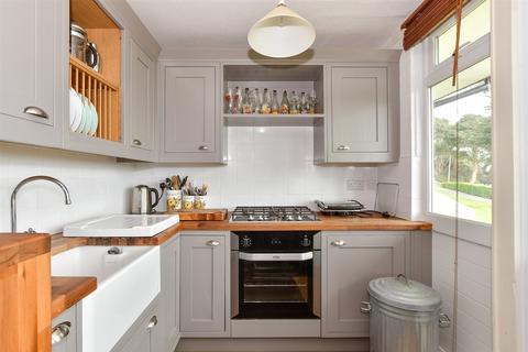 2 bedroom bungalow for sale, Madeira Road, Ventnor, Isle of Wight