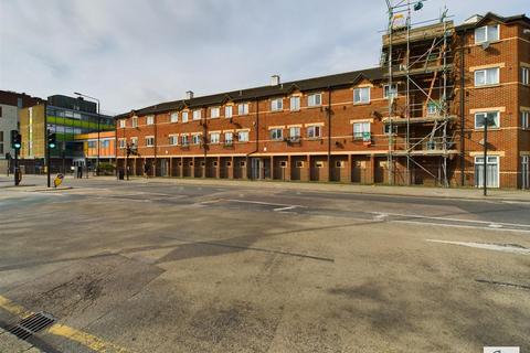 76 West Ham Lane, London, E15 4PT