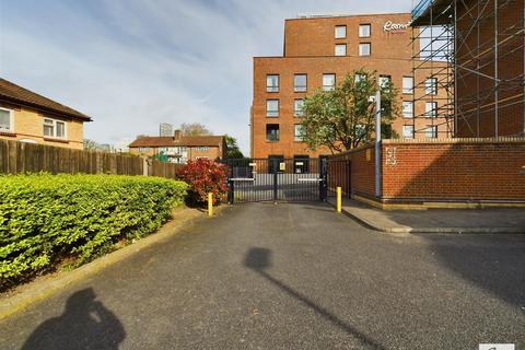 76 West Ham Lane, London, E15 4PT