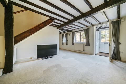 2 bedroom terraced house to rent, Bentley, Hampshire GU10