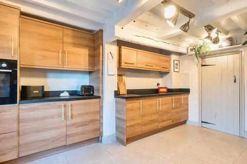 3 bedroom cottage for sale, Fron Bache, Llangollen.