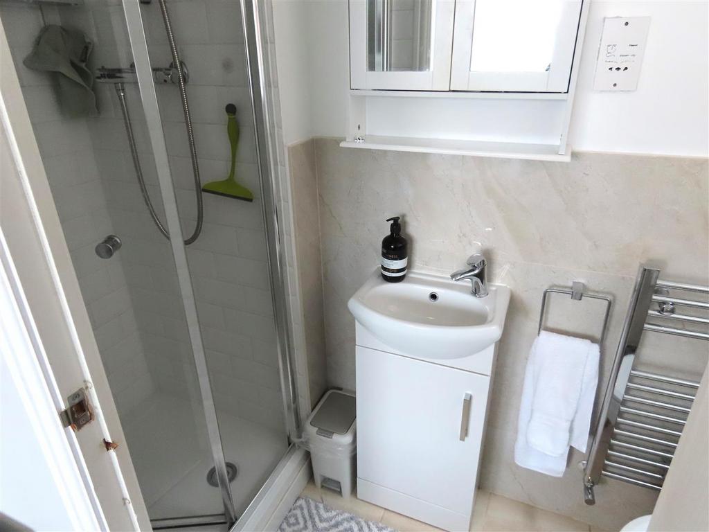 En suite shower room