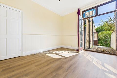 22 Beauchamp Road, Bristol, BS7 8LQ