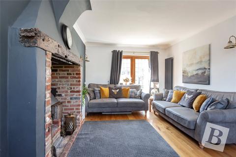 4 Park Lane, Herongate, Brentwood, CM13 3PJ