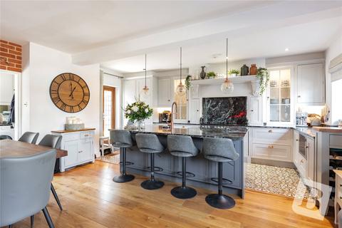 4 Park Lane, Herongate, Brentwood, CM13 3PJ