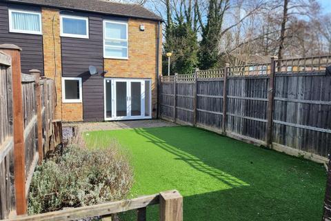 13 Millfield, New Ash Green, Longfield, DA3 8JP