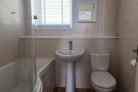 13 Millfield, New Ash Green, Longfield, DA3 8JP