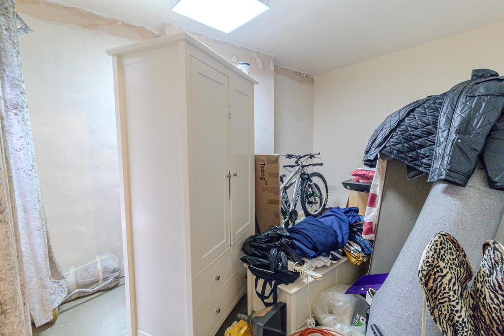 99, Haywood Road Mapperley, Nottingham, NG3 6 AF