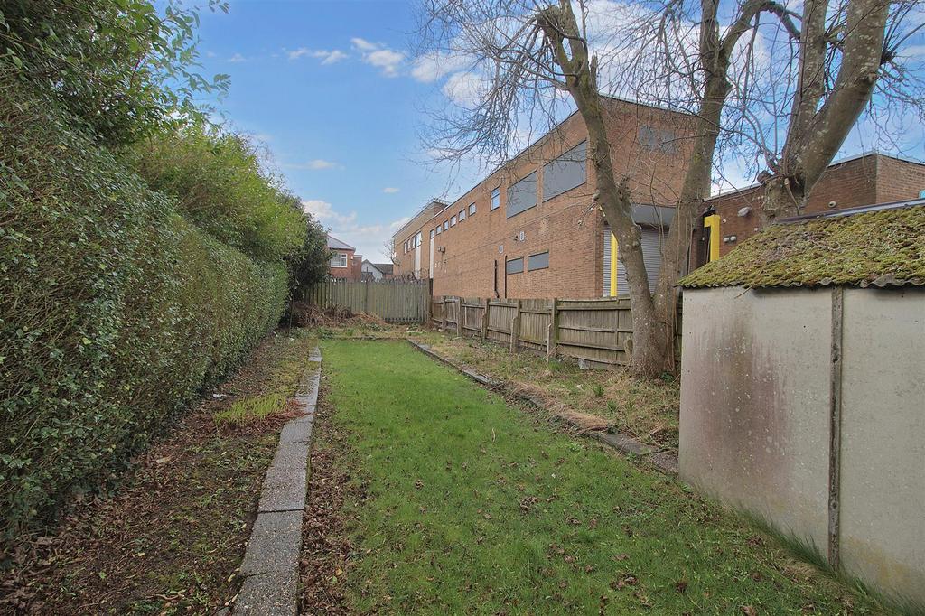 99, Haywood Road Mapperley, Nottingham, NG3 6 AF