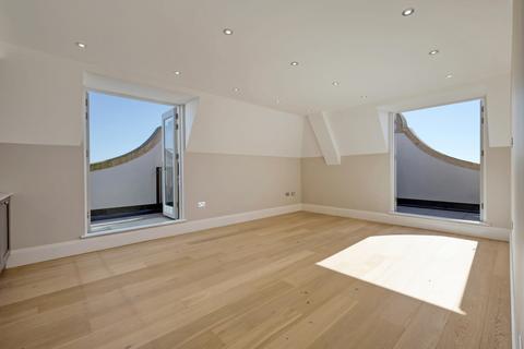 undefined, The Grand Apartments, Leigh-On- Sea, SS9 1PJ