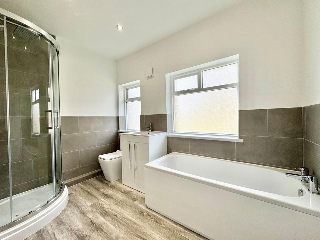 Picture No. 05