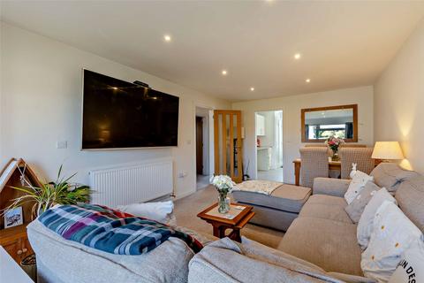 2 bedroom bungalow for sale, Malthouse Road, Hethersett, Norwich, Norfolk, NR9