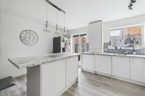 40 Berry Edge Road, Consett, DH8 5DS