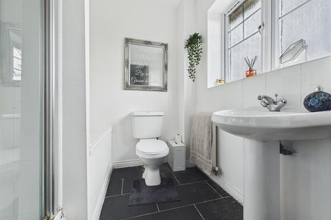 40 Berry Edge Road, Consett, DH8 5DS