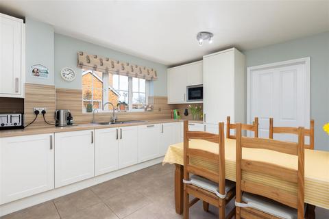 30 The Hermitage, Arlesey, SG15 6XE