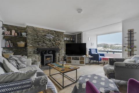 5 Moss Terrace, Polruan, Fowey, PL23 1PF