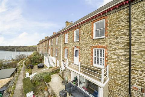 5 Moss Terrace, Polruan, Fowey, PL23 1PF