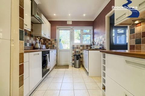 75 Fens Way, Swanley, BR8 7SW
