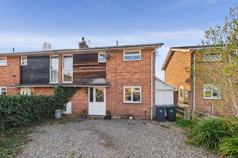 13 Cutmill Bridge, Eardiston, Tenbury Wells, WR15 8JN