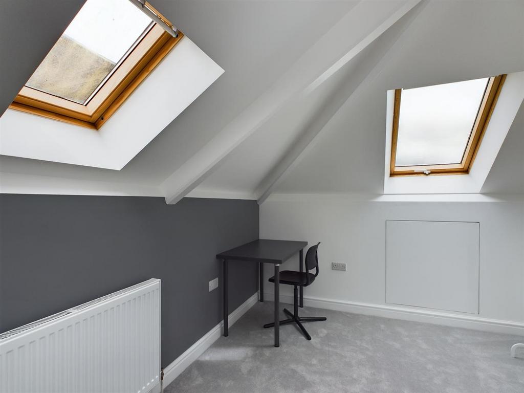 CAM03255 G0-PR0020-STILL003 alt.jpg