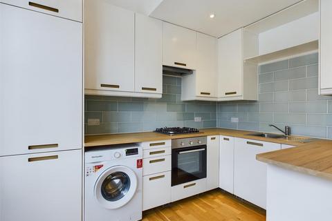 undefined, High Street, Staple Hill BS16