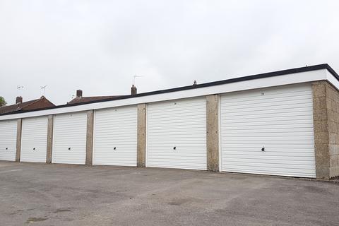 Garage to rent, Hillyfields, Nursling SO16