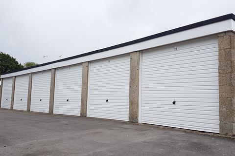 Garage to rent, Hillyfields, Nursling SO16