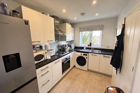 2 bedroom detached house for sale, Choyce Close, Hugglescote, Coalville