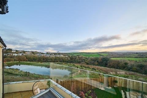 3 bedroom detached house for sale, Gwarak Tewdar, Truro