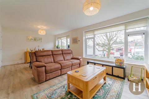 57 Daventry Grove, Quinton, Birmingham, B32 1JA