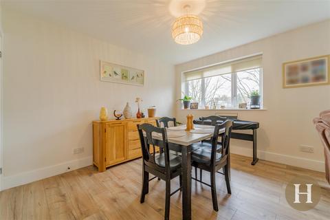 57 Daventry Grove, Quinton, Birmingham, B32 1JA