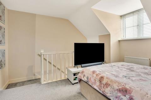 5 Teal Walk, Biddenham, Bedford, MK40 4UD